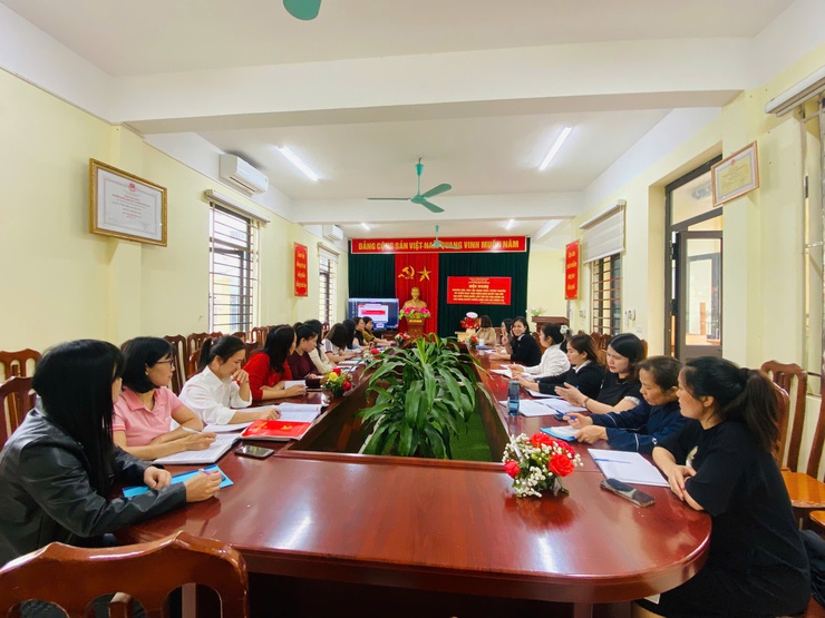 Xã Trần Phú: tổ chức hội nghị trực tiếp và trực tuyến nghiên cứu, học tập, quán triệt, tuyên truyền và triển khai thực hiện Nghị quyết Đại hội đại biểu toàn quốc lần thứ XIV của Đảng và các Nghị quyết chiến lược của Bộ Chính trị.- Ảnh 7.