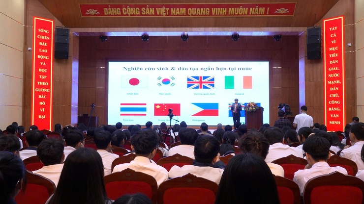 Học viện Nông nghiệp Việt Nam: Trang bị tư duy khởi nghiệp cho học sinh trong kỷ nguyên kinh tế số- Ảnh 4.