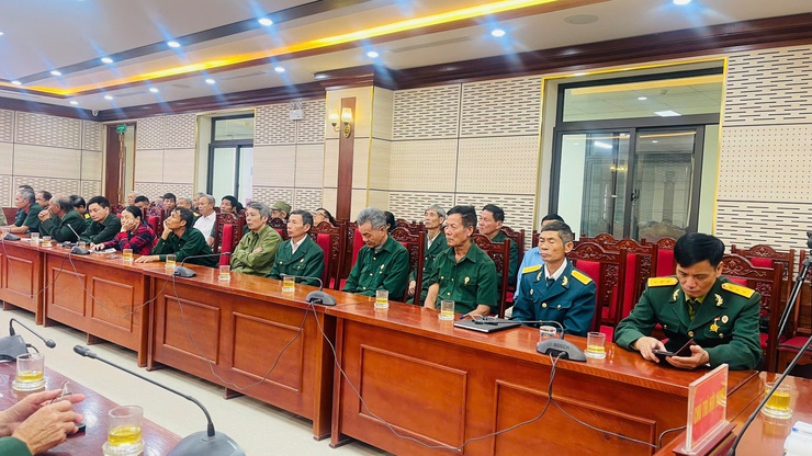 Cựu chiến binh Phúc Thọ mạn đàm tiểu sử ứng cử viên- Ảnh 3.