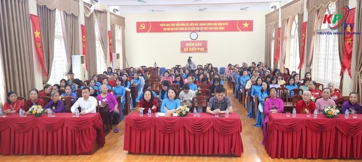 Phụ nữ xã Kiều Phú lan toả yêu thương nhân Ngày Quốc tế phụ nữ 8-3- Ảnh 4.