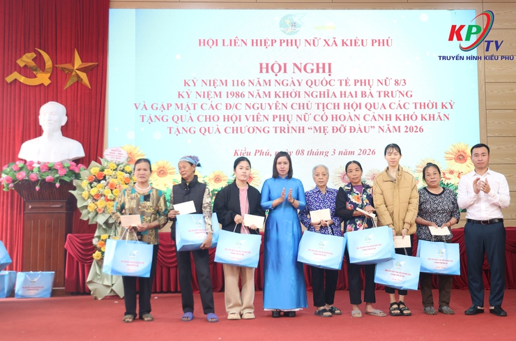 Phụ nữ xã Kiều Phú lan toả yêu thương nhân Ngày Quốc tế phụ nữ 8-3- Ảnh 7.