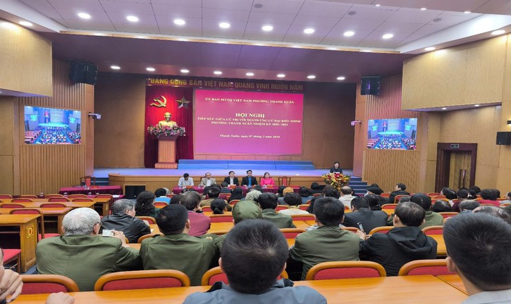 Tổ chức hội nghị tiếp xúc cử tri tại Đơn vị bầu cử số 04- Ảnh 1.