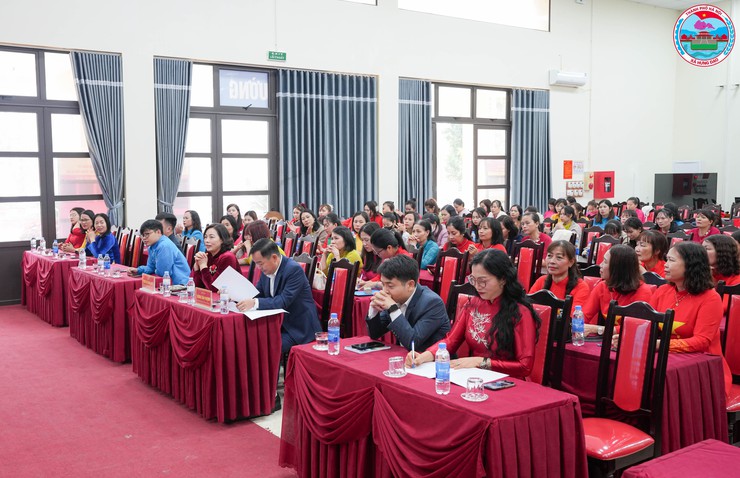 Hội LHPN xã Hưng Đạo tổ chức mít tinh kỷ niệm 116 năm Ngày Quốc tế Phụ nữ 8/3 và 1986 năm Khởi nghĩa Hai Bà Trưng- Ảnh 2.