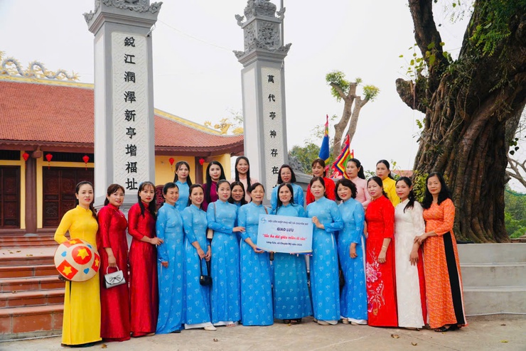 Phụ nữ xã Chuyên Mỹ: sôi nổi các hoạt động kỷ niệm 116 năm Quốc tế phụ nữ 8/3- Ảnh 7.