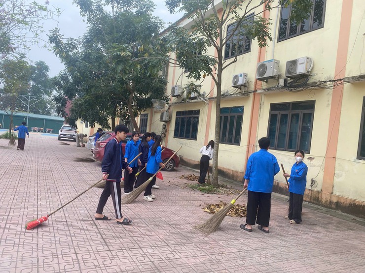 Trung Giã phát động và lan tỏa lan tỏa phong trào “Sáng - xanh - sạch - đẹp” hướng tới ngày hội non sông- Ảnh 10.