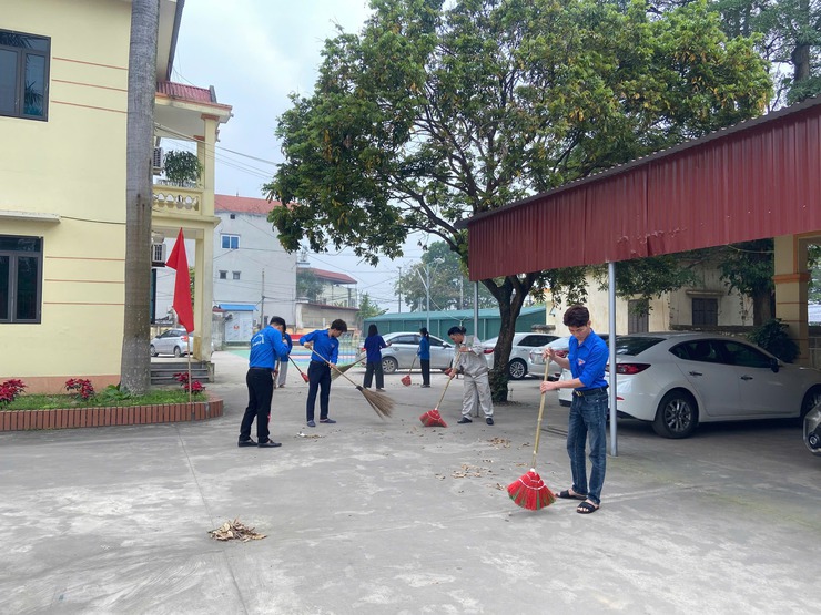 Trung Giã phát động và lan tỏa lan tỏa phong trào “Sáng - xanh - sạch - đẹp” hướng tới ngày hội non sông- Ảnh 4.