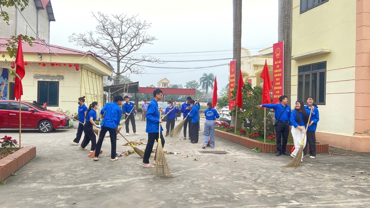 Trung Giã phát động và lan tỏa lan tỏa phong trào “Sáng - xanh - sạch - đẹp” hướng tới ngày hội non sông- Ảnh 16.