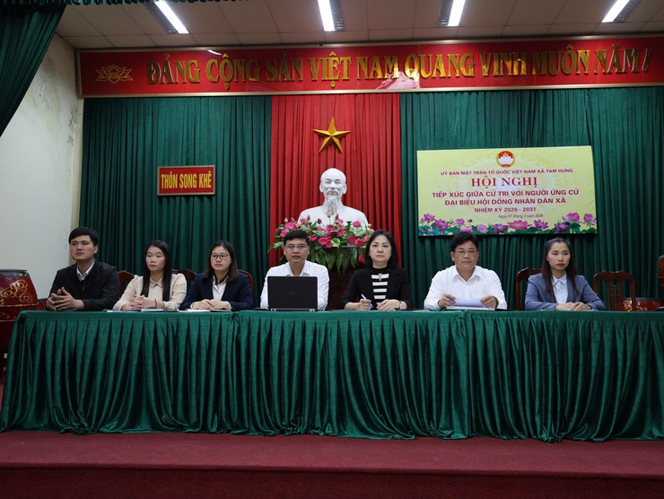 Các ứng cử viên đại biểu HĐND xã Tam Hưng khóa XXIII tiếp xúc cử tri tại thôn Song Khê (Đơn vị bầu cử số 1)- Ảnh 1.