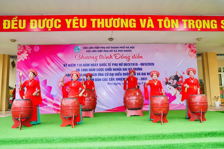 Hội LHPN xã Phú Nghĩa: Sôi nổi đồng diễn dân vũ, giao lưu văn nghệ kỷ niệm 116 năm ngày Quốc tế Phụ nữ 8/3/1910 – 8/3/2026 và 1986 năm cuộc khởi nghĩa Hai Bà Trưng- Ảnh 7.