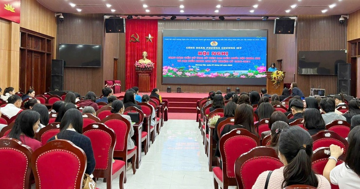 Công đoàn phường Chương Mỹ tổ chức hội nghị mạn đàm tiểu sử người ứng cử đại biểu Quốc hội khóa XVI và đại biểu HĐND các cấp, nhiệm kỳ 2026 - 2031- Ảnh 1.