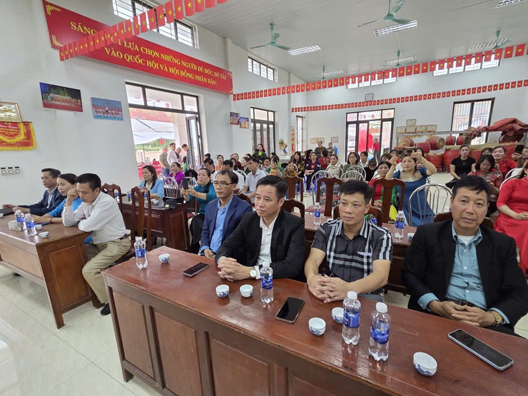 Chi hội phụ nữ thôn Bãi 2 kỷ niệm 116 năm ngày Quốc tế phụ nữ (8/3/1910 – 8/3/2026) và 1986 năm Cuộc khởi nghĩa Khởi nghĩa Hai Bà Trưng- Ảnh 1.