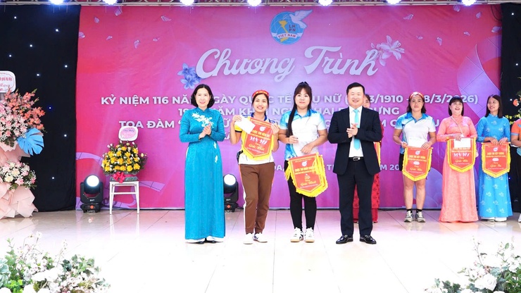 SÔI NỔI NHIỀU HOẠT ĐỘNG KỶ NIỆM NGÀY QUỐC TẾ PHỤ NỮ 8/3 TẠI XÃ DÂN HÒA- Ảnh 14.