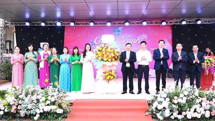 SÔI NỔI NHIỀU HOẠT ĐỘNG KỶ NIỆM NGÀY QUỐC TẾ PHỤ NỮ 8/3 TẠI XÃ DÂN HÒA- Ảnh 3.