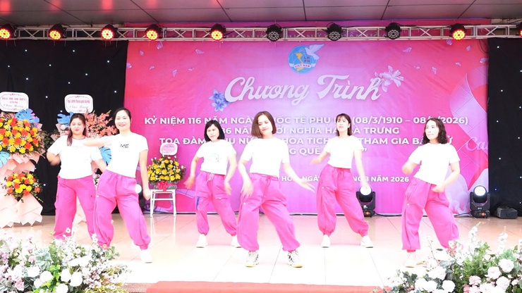 SÔI NỔI NHIỀU HOẠT ĐỘNG KỶ NIỆM NGÀY QUỐC TẾ PHỤ NỮ 8/3 TẠI XÃ DÂN HÒA- Ảnh 4.