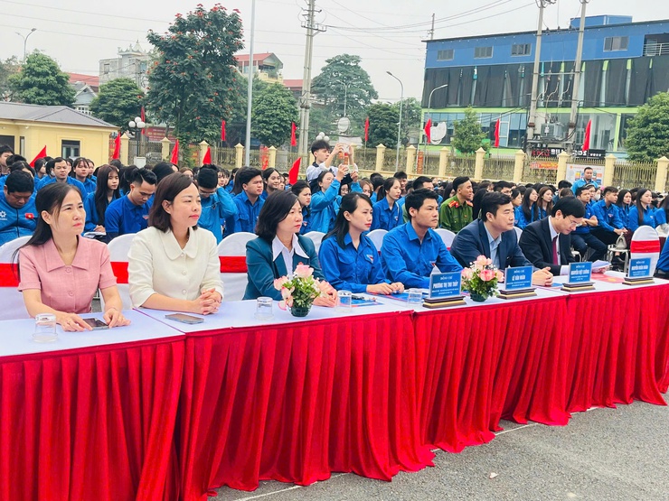 Sôi nổi Lễ ra quân Tháng Thanh niên năm 2026 tại xã Phúc Thọ- Ảnh 6.