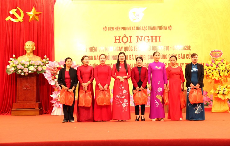 Hòa Lạc gặp mặt kỷ niệm 116 năm Ngày Quốc tế Phụ nữ 8/3 và 1986 năm Khởi nghĩa Hai Bà Trưng- Ảnh 16.