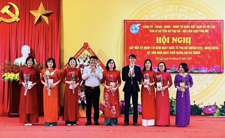 Xã Vật Lại gặp mặt nữ cán bộ nhân kỷ niệm 116 năm Ngày Quốc tế Phụ nữ 8/3 và 1986 năm Khởi nghĩa Hai Bà Trưng- Ảnh 5.
