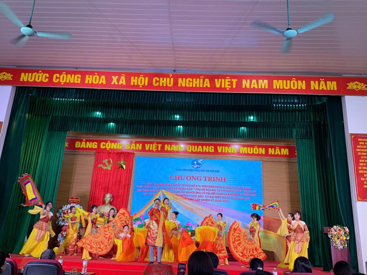HỘI LHPN XÃ NỘI BÀI TỔ CHỨC CHƯƠNG TRÌNH KỶ NIỆM NGÀY QUỐC TẾ PHỤ NỮ 8/3- Ảnh 10.