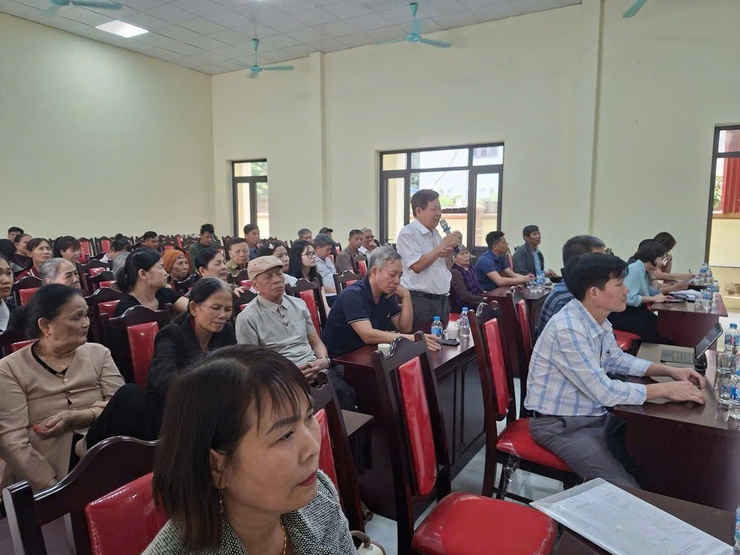 Hội nghị tiếp xúc cử tri vận động bầu cử tại đơn vị bầu cử số 5 – xã Quang Minh- Ảnh 3.