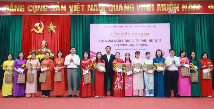 "Minh Châu gặp mặt, tôn vinh nữ cán bộ nhân kỷ niệm Ngày Quốc tế Phụ nữ 8/3"- Ảnh 6.