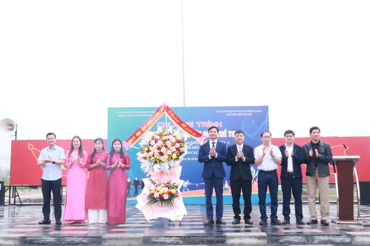 Sôi nổi các hoạt động của Phụ nữ xã Minh Châu chào mừng Ngày Quốc tế Phụ nữ 8/3.- Ảnh 1.