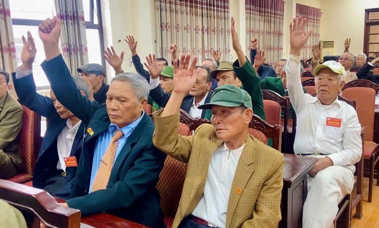 Ông Đỗ Văn Tân được tín nhiệm bầu làm Chủ tịch Hội Nạn nhân chất độc da cam/Dioxin xã Phúc Thọ tại Đại hội lần thứ Nhất nhiệm kỳ 2026-2031- Ảnh 9.