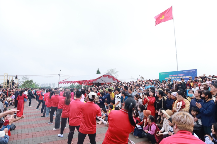 Sôi nổi các hoạt động của Phụ nữ xã Minh Châu chào mừng Ngày Quốc tế Phụ nữ 8/3.- Ảnh 11.