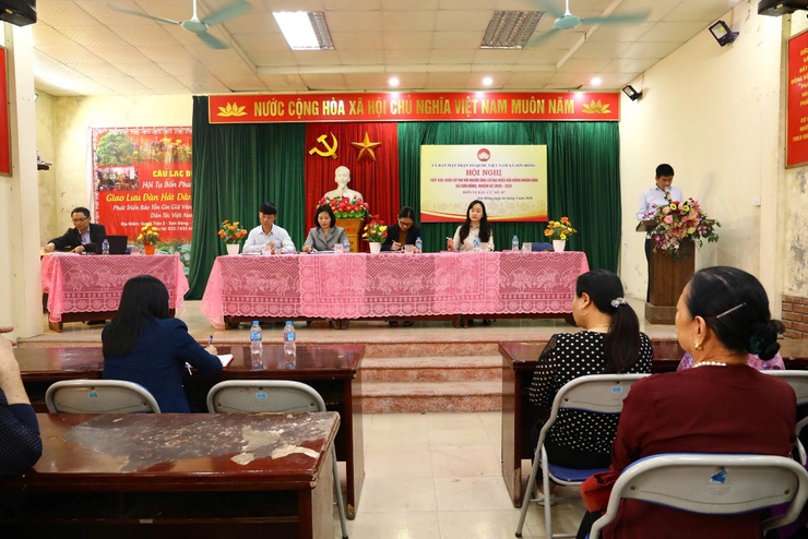 Các ứng cử viên tại đơn vị bầu cử số 01, 03, 07 tiếp xúc cử tri và vận động bầu cử đại biểu HĐND xã Sơn Đồng nhiệm kỳ 2026 – 2031- Ảnh 1.