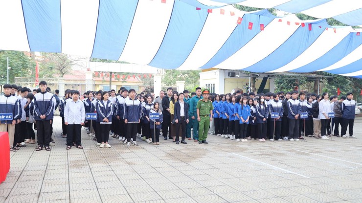 Xã Quang Minh ra quân hưởng ứng Năm An toàn giao thông 2026- Ảnh 1.