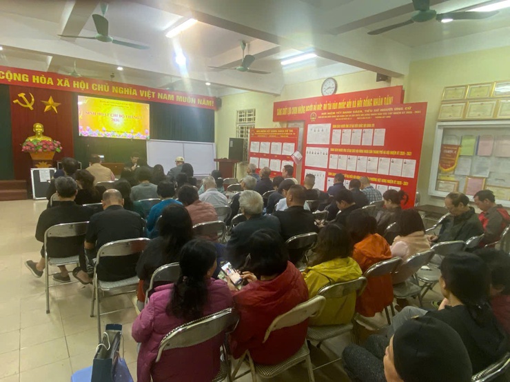 Đảng ủy phường Việt Hưng triển khai đợt sinh hoạt chính trị sâu rộng trong toàn Đảng bộ tháng 3/2026.- Ảnh 3.