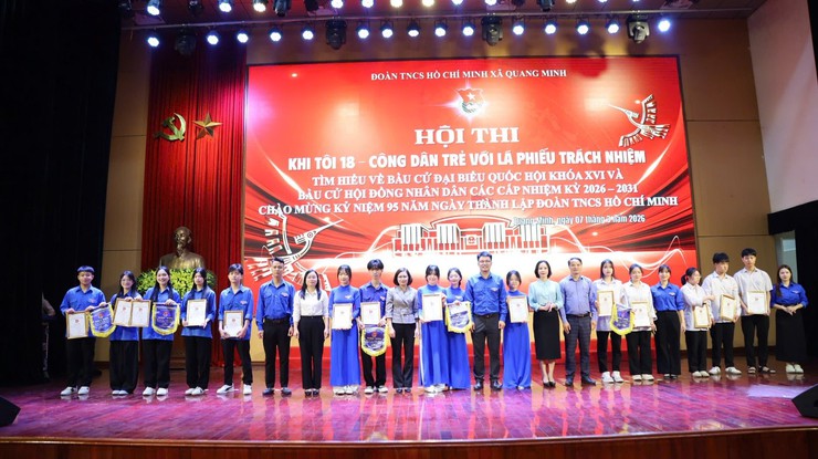 Đoàn thanh niên xã Quang Minh tổ chức Hội thi “Khi tôi 18 – Cử tri trẻ với lá phiếu trách nhiệm”- Ảnh 3.