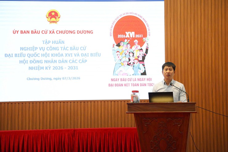 Uỷ ban bầu cử xã tổ chức tập huấn nghiệp vụ công tác bầu cử đại biểu Quốc hội khoá XVI và đại biểu HĐND các cấp nhiệm kỳ 2026-2031- Ảnh 1.