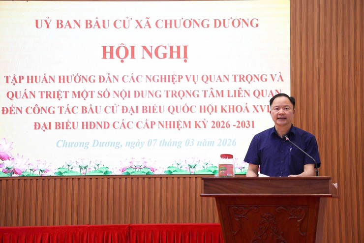 Uỷ ban bầu cử xã tổ chức tập huấn nghiệp vụ công tác bầu cử đại biểu Quốc hội khoá XVI và đại biểu HĐND các cấp nhiệm kỳ 2026-2031- Ảnh 2.