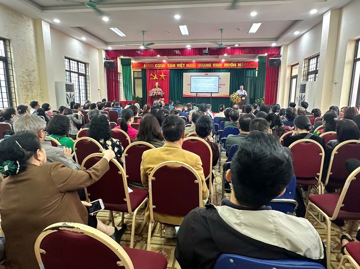 Tây Mỗ tập huấn nghiệp vụ công tác bỏ phiếu, kiểm phiếu, lập biên bản kiểm phiếu cho 28 tổ bầu cử- Ảnh 1.