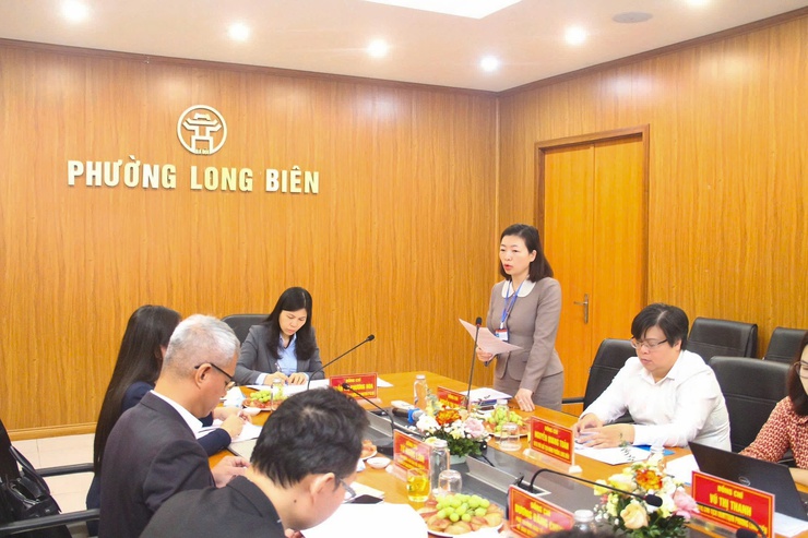 Phường Long Biên tiếp Đoàn giám sát của Ủy ban MTTQ Việt Nam Thành phố Hà Nội về công tác bầu cử- Ảnh 2.
