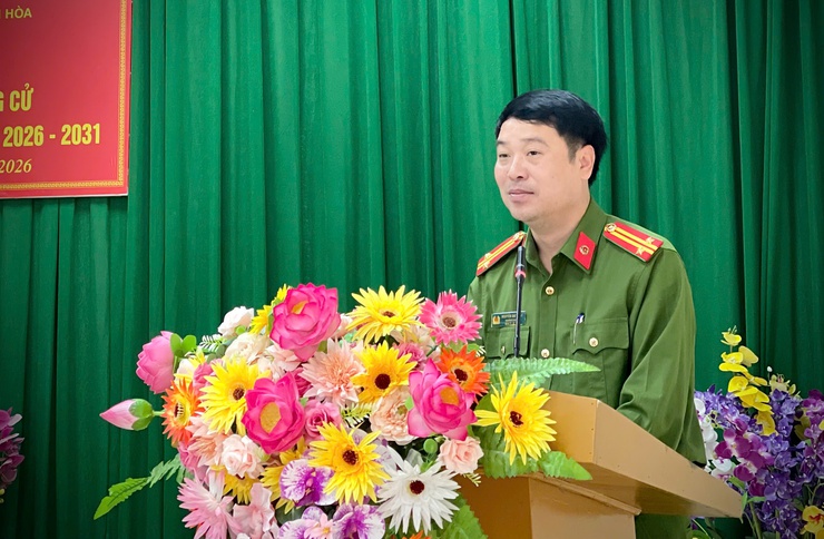 CÁC ỨNG CỬ VIÊN ĐƠN VỊ BẦU CỬ SỐ 02 TIẾP XÚC CỬ TRI THÔN THỊ NGUYÊN- Ảnh 3.