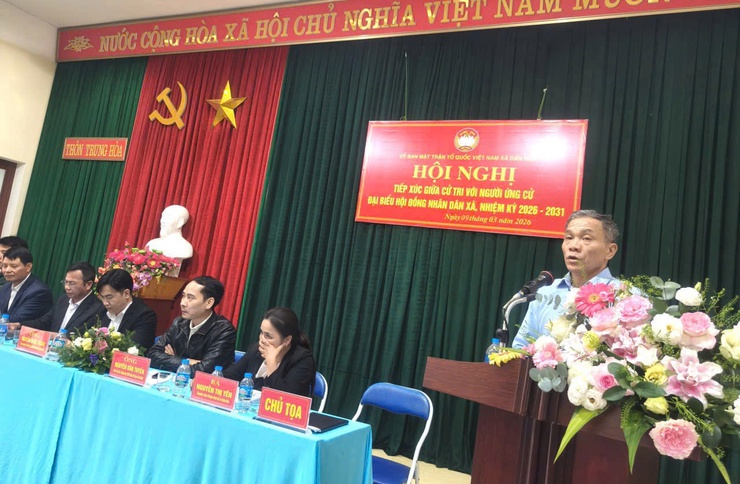 ỨNG CỬ VIÊN ĐƠN VỊ BẦU CỬ SỐ 03 TIẾP XÚC CỬ TRI TẠI NHÀ VĂN HÓA THÔN TRUNG HÒA- Ảnh 2.