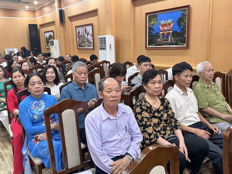 Xã Đại Thanh khen thưởng 17 tập thể và nhiều cá nhân về công tác bầu cử- Ảnh 2.