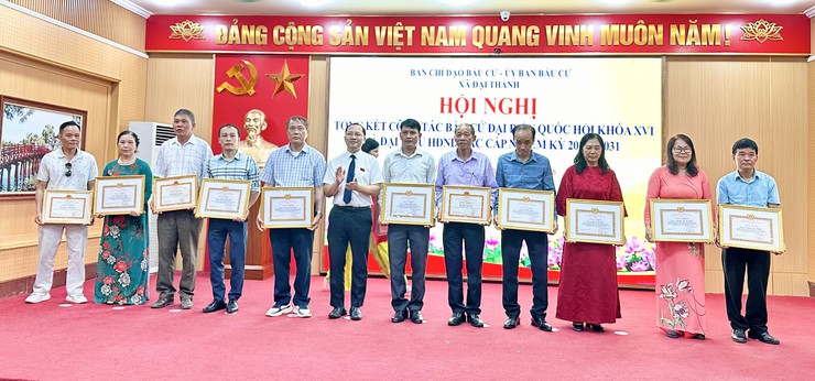 Xã Đại Thanh khen thưởng 17 tập thể và nhiều cá nhân về công tác bầu cử- Ảnh 11.