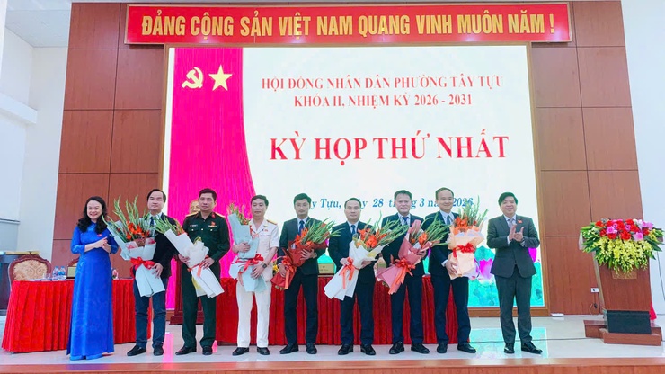 Kỳ họp thứ Nhất Hội đồng nhân dân phường khóa II, nhiệm kỳ 2026-2031- Ảnh 2.