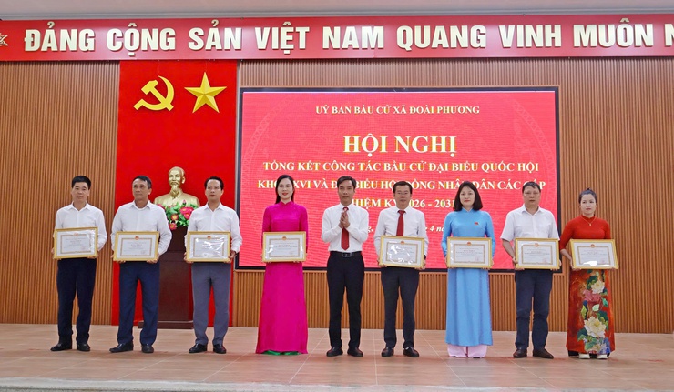 Xã Đoài Phương tổng kết công tác bầu cử đại biểu Quốc hội khóa XVI và đại biểu HĐND các cấp nhiệm kỳ 2026-2031- Ảnh 3.