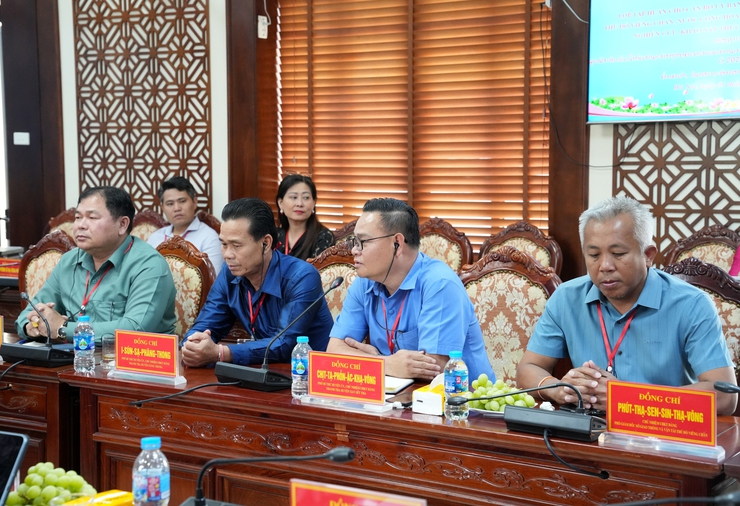 PHƯỜNG SƠN TÂY ĐÓN TIẾP ĐOÀN CÁN BỘ THỦ ĐÔ VIÊNG CHĂN (LÀO) ĐẾN TRAO ĐỔI KINH NGHIỆM- Ảnh 2.