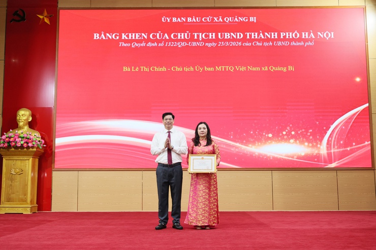 Xã Quảng Bị khen thưởng 40 tập thể, 229 cá nhân có thành tích xuất sắc trong công tác bầu cử- Ảnh 8.