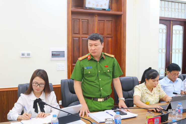 Giao ban đánh giá kết quả công tác quý I/2026, triển khai phương hướng nhiệm vụ quý II/2026 BCĐ thực hiện Chỉ thị 15 và Nghị quyết 15- Ảnh 7.