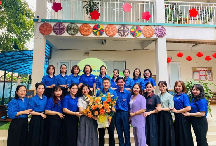 CHI ĐOÀN TRƯỜNG MẦM NON THỊNH LIỆT LONG TRỌNG TỔ CHỨC KỶ NIỆM 95 NĂM NGÀY THÀNH LẬP ĐOÀN TNCS HỒ CHÍ MINH VÀ KHÁNH THÀNH CÔNG TRÌNH THANH NIÊN- Ảnh 1.