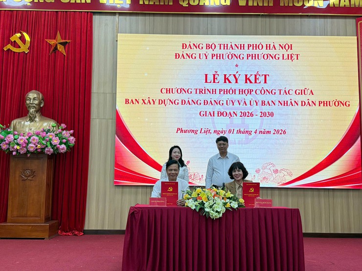 Phường Phương Liệt: Tổ chức ký kết chương trình phối hợp công tác- Ảnh 2.