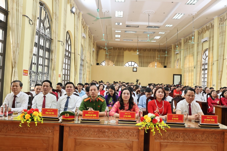 Xã Quảng Bị khen thưởng 40 tập thể, 229 cá nhân có thành tích xuất sắc trong công tác bầu cử- Ảnh 3.