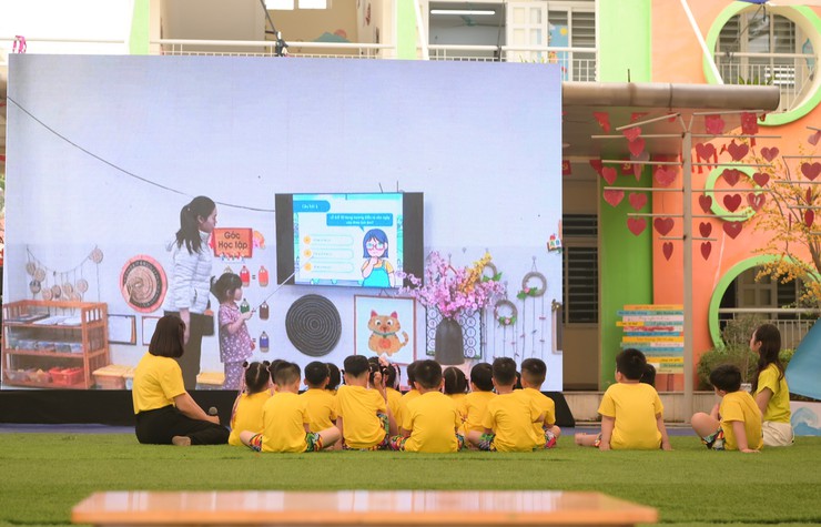 Trường Mầm non Kim Lan: Tổ chức chuyên đề ứng dụng AI trong hoạt động giáo dục gắn với chuỗi trải nghiệm sáng tạo cho trẻ- Ảnh 1.