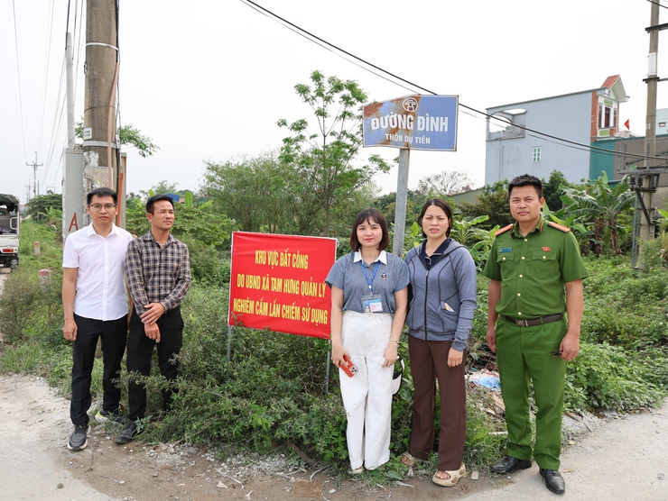 Tam Hưng tăng cường siết chặt quản lý đất đai, trật tự xây dựng: Quyết liệt từ chỉ đạo đến hành động thực địa- Ảnh 5.