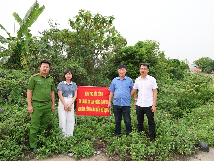 Tam Hưng tăng cường siết chặt quản lý đất đai, trật tự xây dựng: Quyết liệt từ chỉ đạo đến hành động thực địa- Ảnh 4.